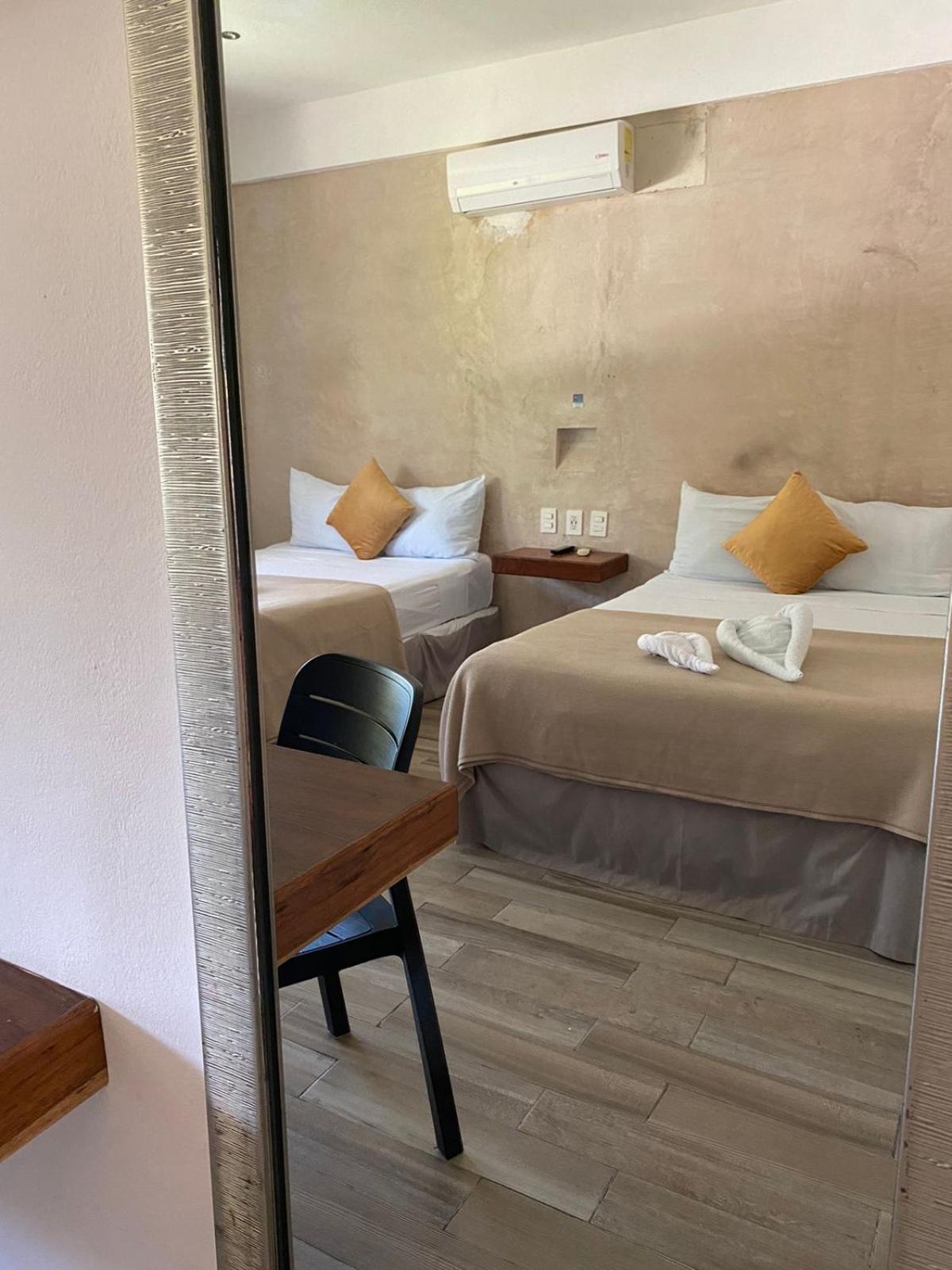 Hotel Pelecanus Suites Holbox Eksteriør billede