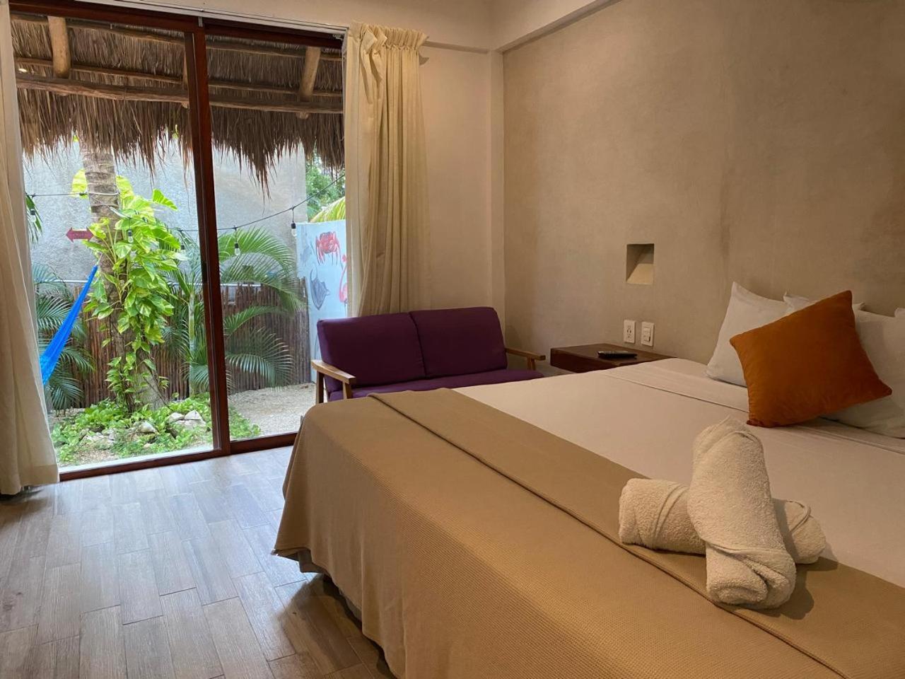 Hotel Pelecanus Suites Holbox Eksteriør billede