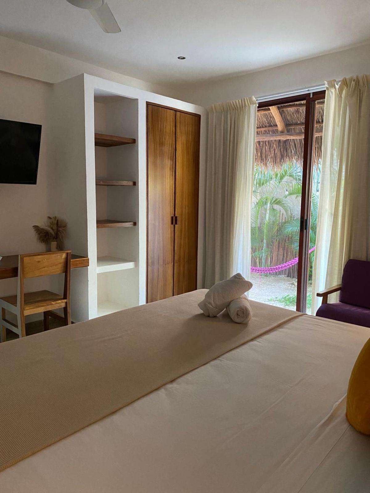 Hotel Pelecanus Suites Holbox Eksteriør billede